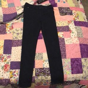 Jeggings but with a jean material.